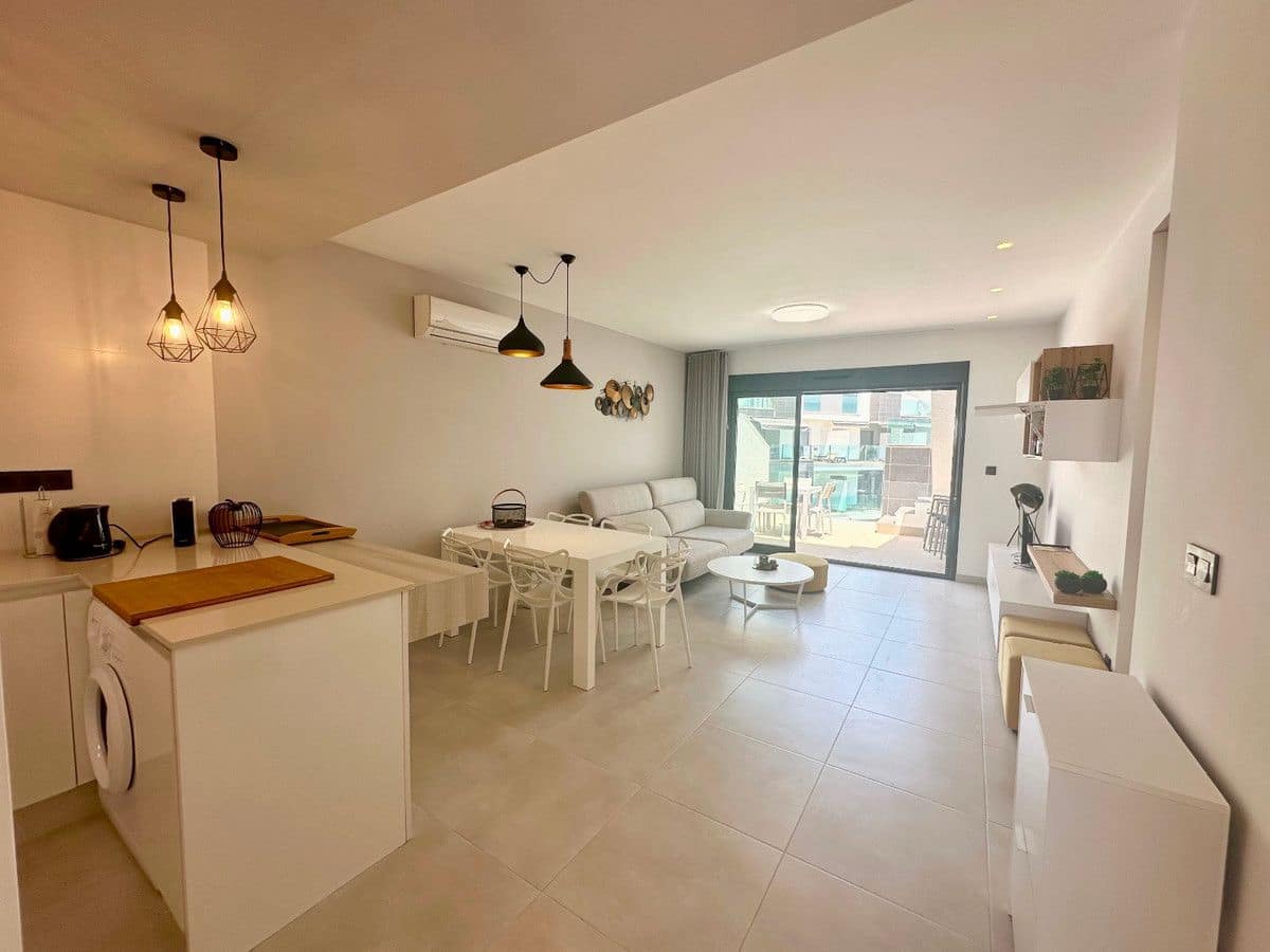 3 sypialnia Apartament na sprzedaż w Guardamar del Segura z basenem - 299 995 € (Ref: 10028534)