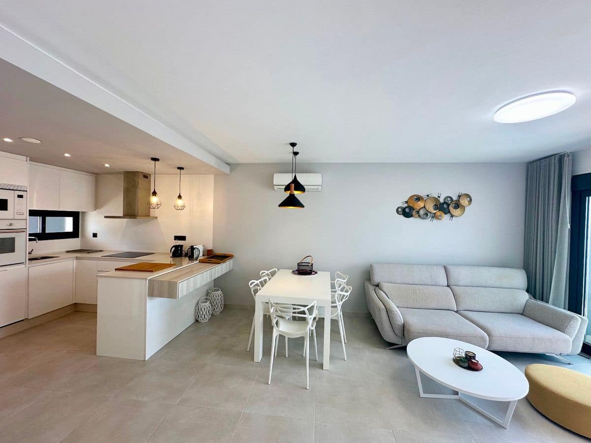 3 sypialnia Apartament na sprzedaż w Guardamar del Segura z basenem - 299 995 € (Ref: 10028534)