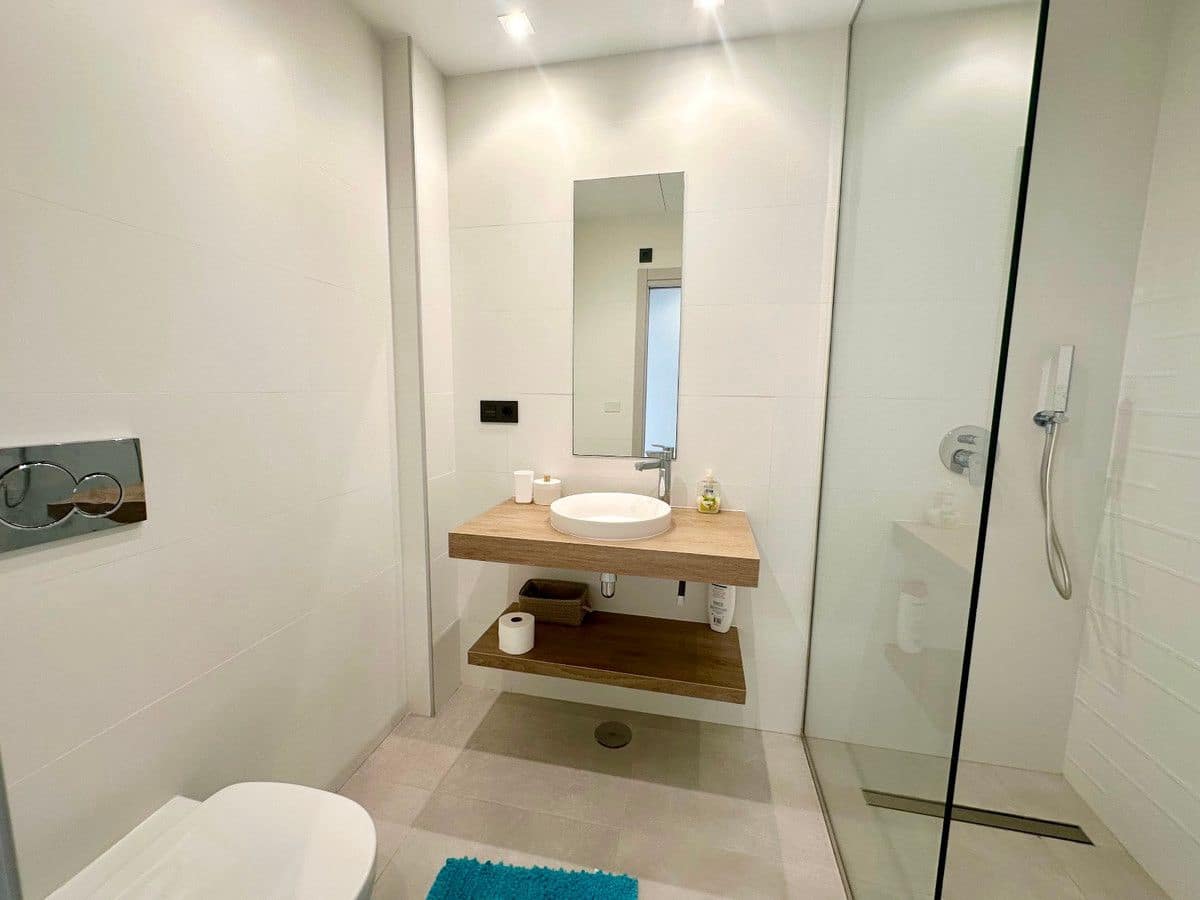 3 sypialnia Apartament na sprzedaż w Guardamar del Segura z basenem - 299 995 € (Ref: 10028534)