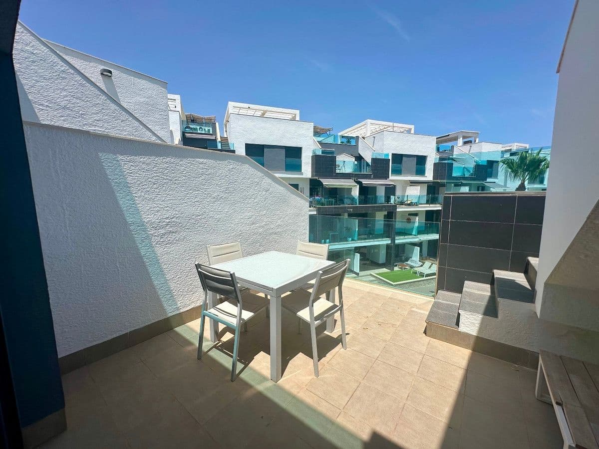 3 sypialnia Apartament na sprzedaż w Guardamar del Segura z basenem - 299 995 € (Ref: 10028534)