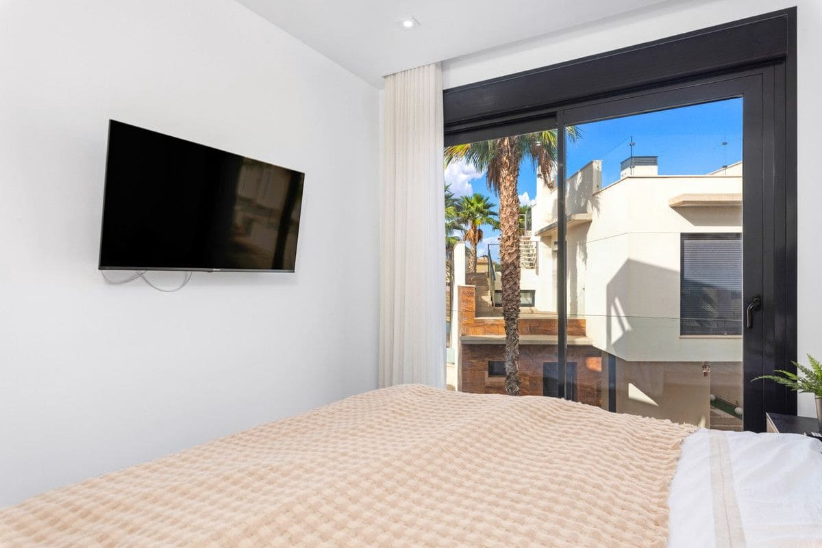 5 soveværelse Villa til salg i Las Ramblas Golf - € 829.000 (Ref: 10028536)