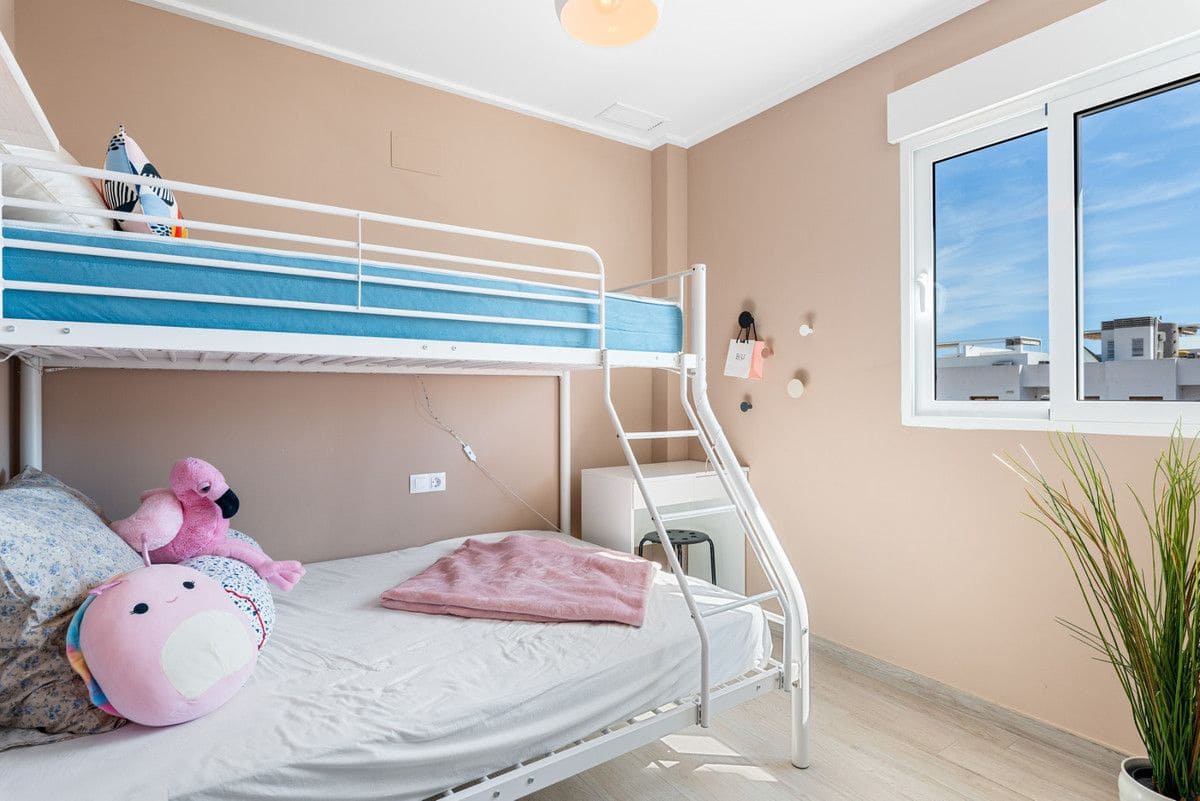 3 quarto Apartamento para venda em Orihuela Costa - 450 000 € (Ref: 10028539)
