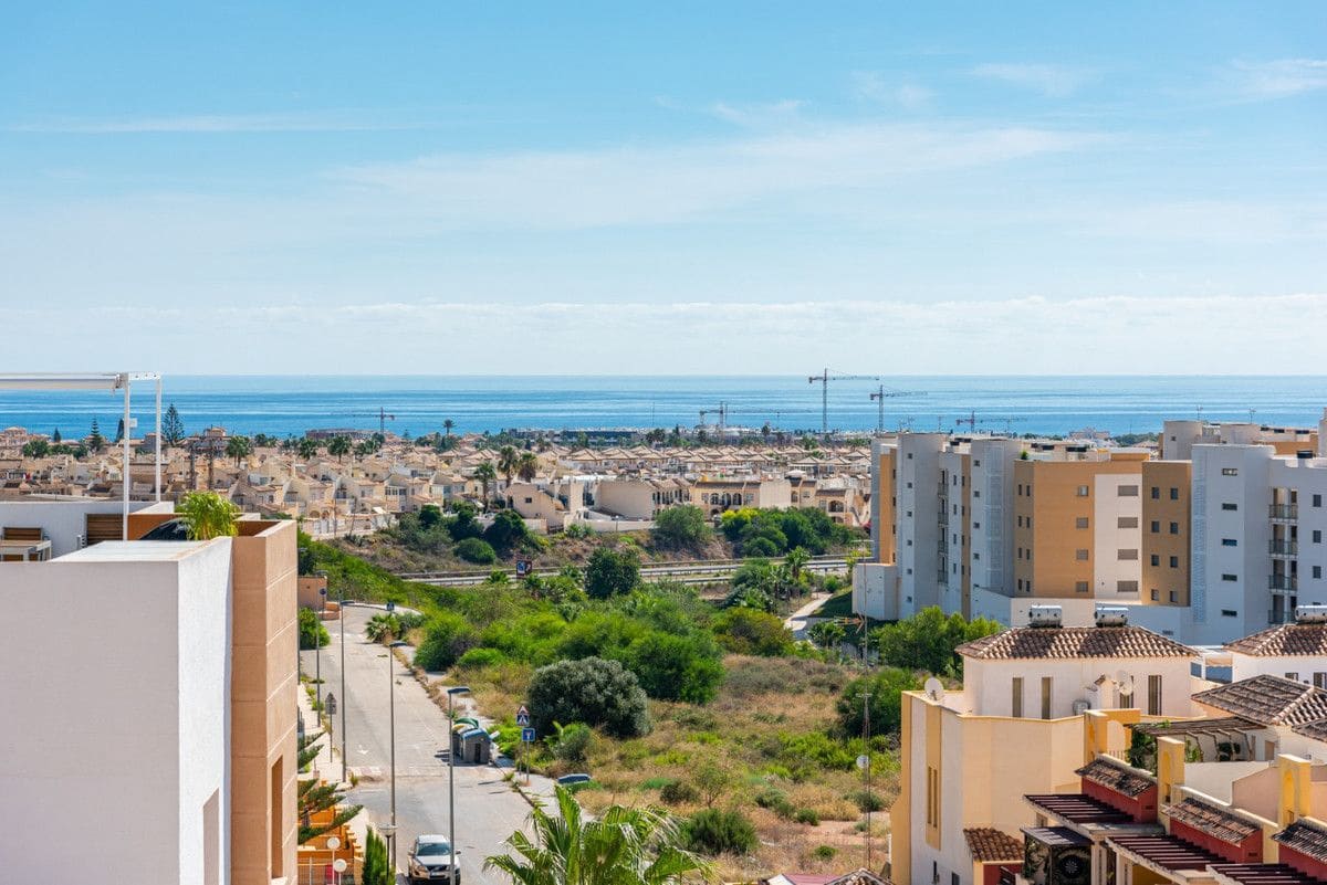 3 quarto Apartamento para venda em Orihuela Costa - 450 000 € (Ref: 10028539)