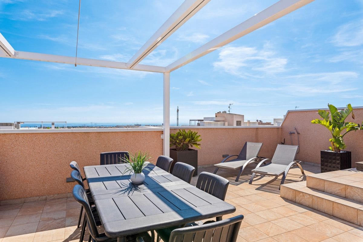 3 quarto Apartamento para venda em Orihuela Costa - 450 000 € (Ref: 10028539)
