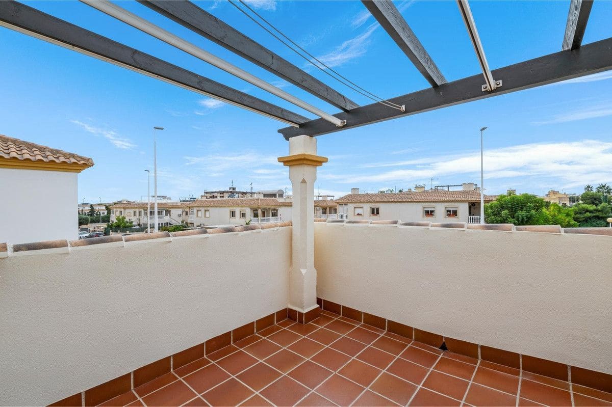 3 slaapkamer Huis te koop in La Zenia - € 299.000 (Ref: 10028540)