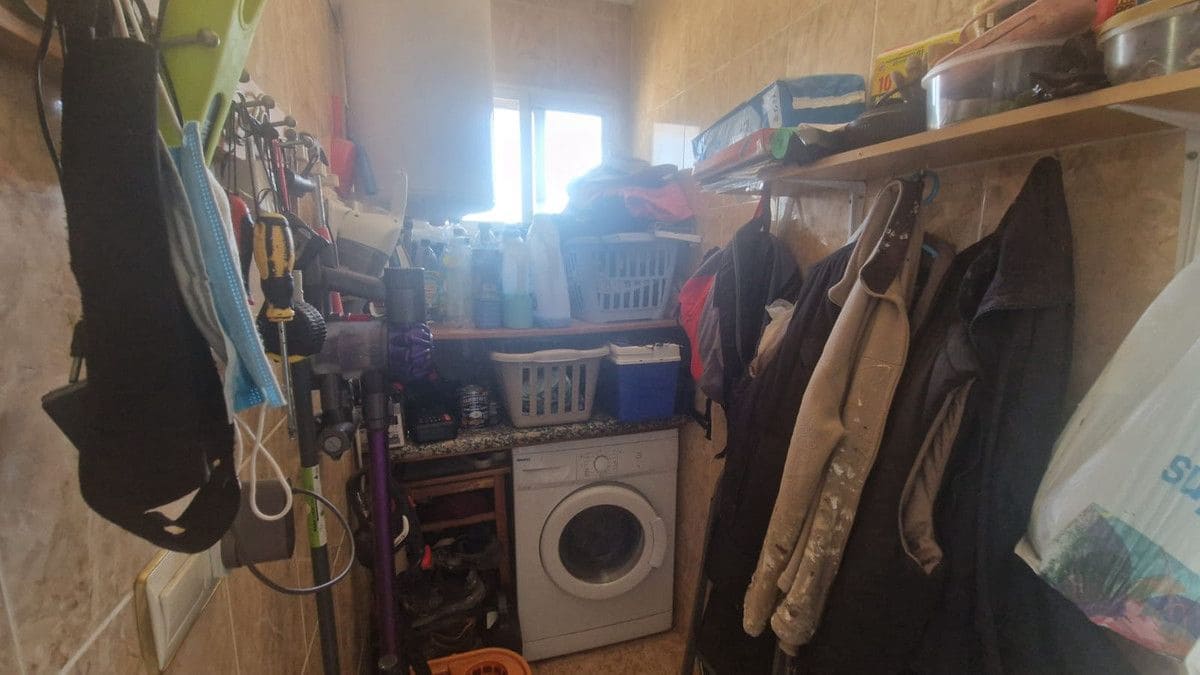 3 makuuhuone Huvila myytävänä paikassa Catral - 379 000 € (Ref: 10028547)