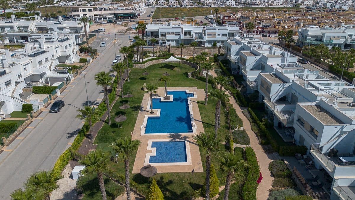 2 soverom Leilighet til salgs i Orihuela med svømmebasseng - € 260 000 (Ref: 10028548)