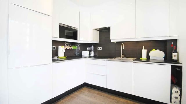 3 chambre Appartement à vendre à Daya Nueva avec piscine - 187 500 € (Ref: 10028555)