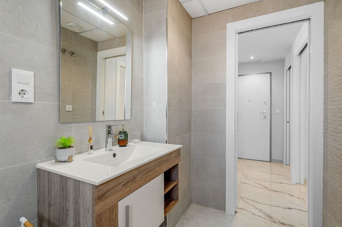 2 quarto Apartamento para venda em La Zenia - 315 000 € (Ref: 10028559)