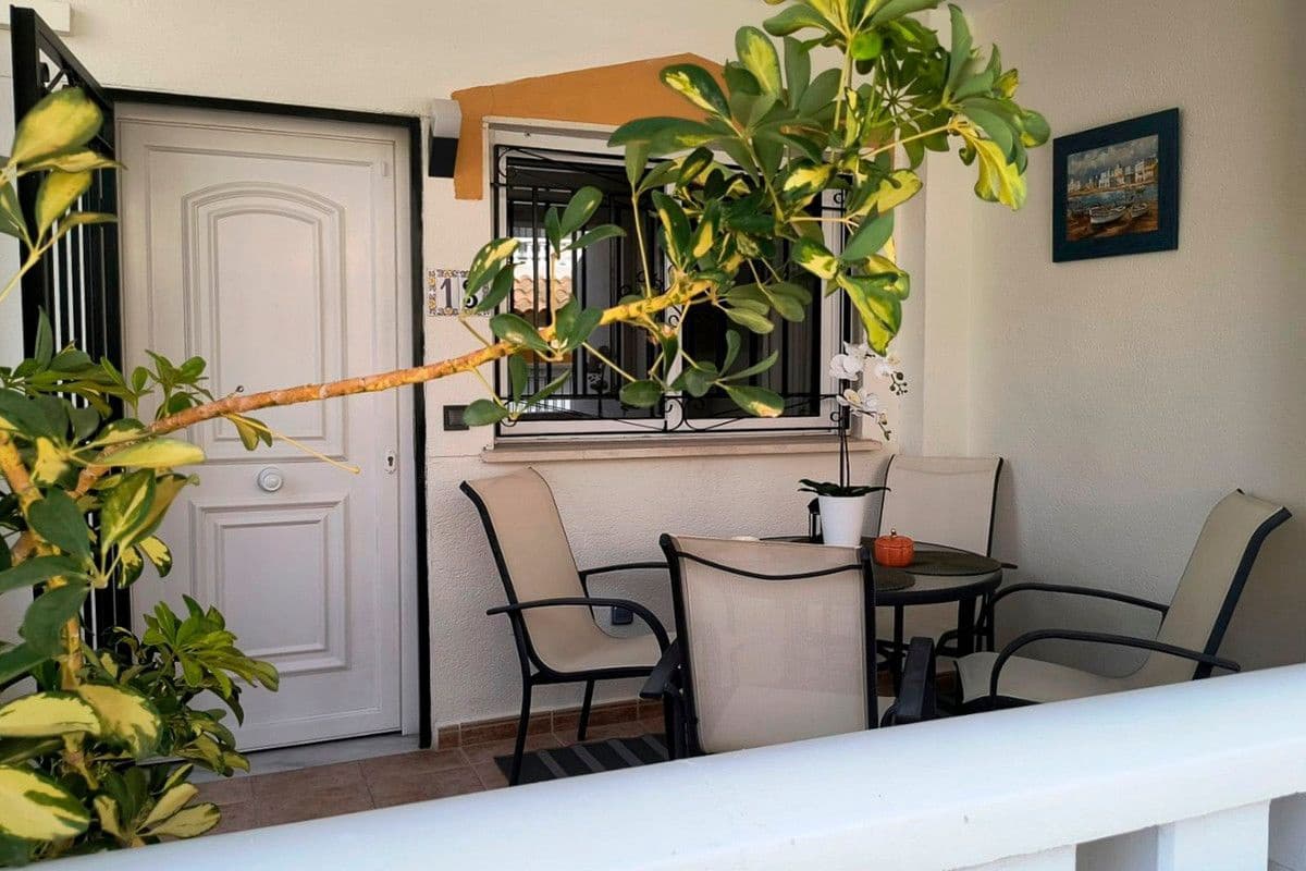 3 sovrum Hus till salu i Torrevieja med pool - 277 900 € (Ref: 10028560)
