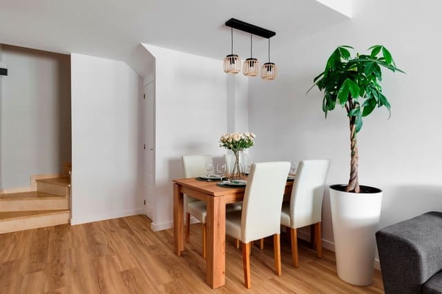 3 sovrum Hus till salu i Torrevieja med pool - 277 900 € (Ref: 10028560)