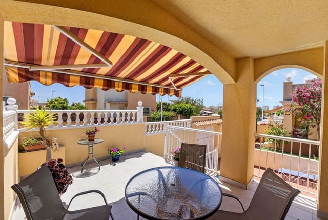 4 bedroom Villa for sale in Miramar - Torre del Moro, Torrevieja with pool - € 317,000 (Ref: 10028562)