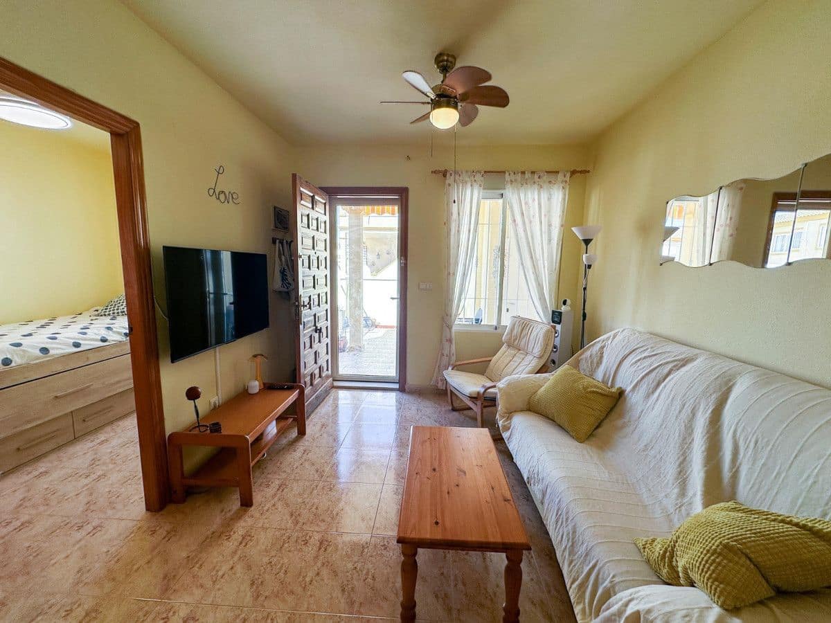 2 camera da letto Villa in vendita in Torrevieja con piscina - 176.900 € (Rif: 10028565)