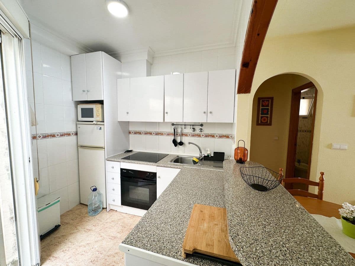 2 camera da letto Villa in vendita in Torrevieja con piscina - 176.900 € (Rif: 10028565)