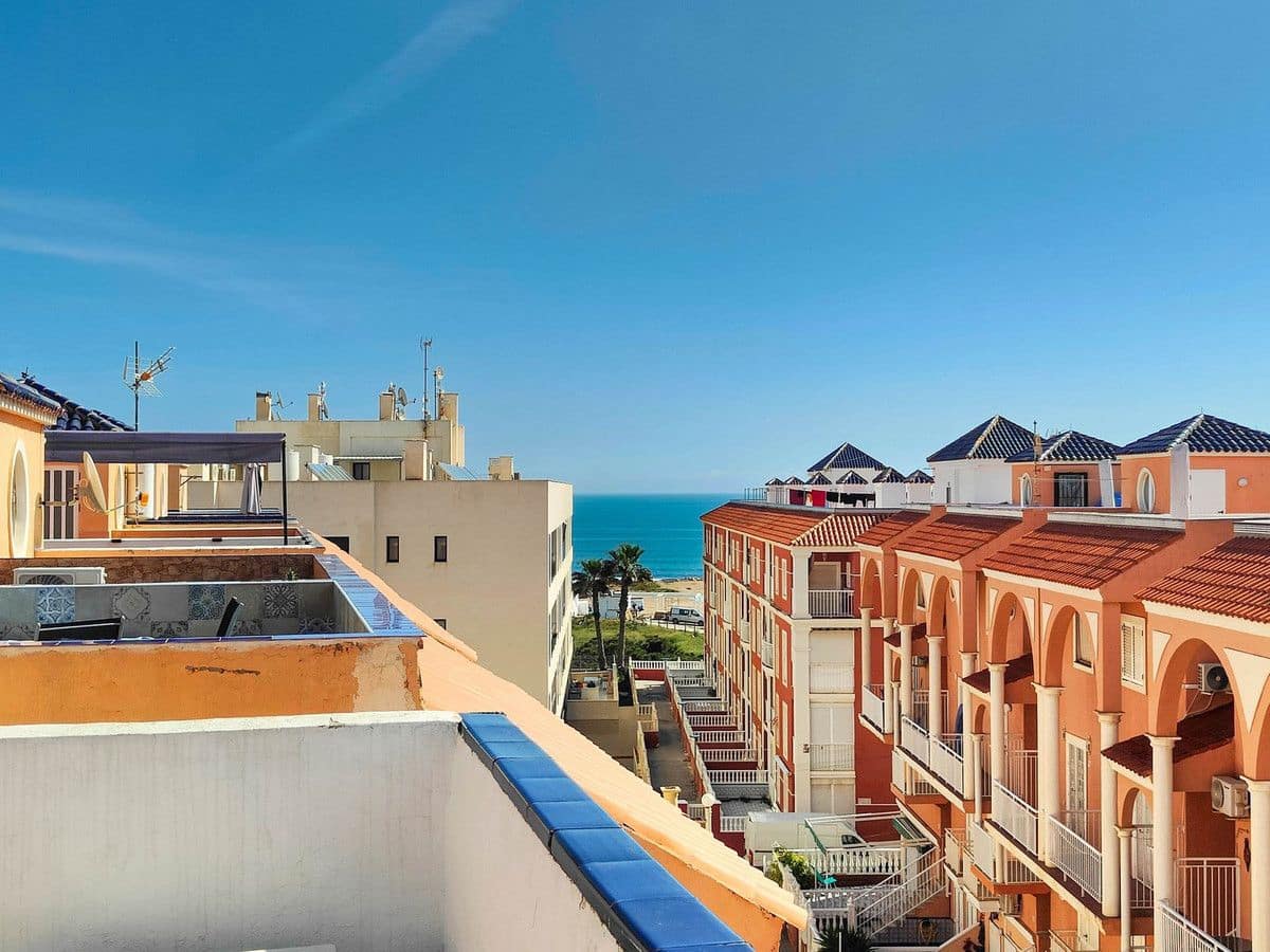 2 sovrum Lägenhet till salu i Torrevieja med pool - 215 000 € (Ref: 10028570)