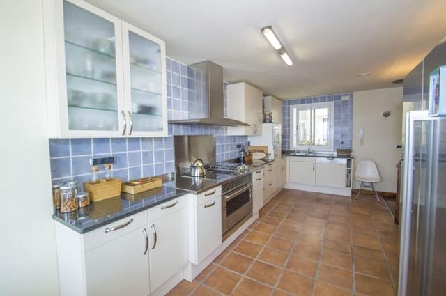 3 chambre Appartement à vendre à Torrevieja - 860 000 € (Ref: 10028574)