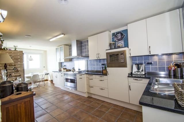 3 chambre Appartement à vendre à Torrevieja - 860 000 € (Ref: 10028574)
