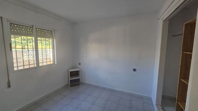 2 slaapkamer Huis te koop in Torrevieja met zwembad - € 170.000 (Ref: 10028575)