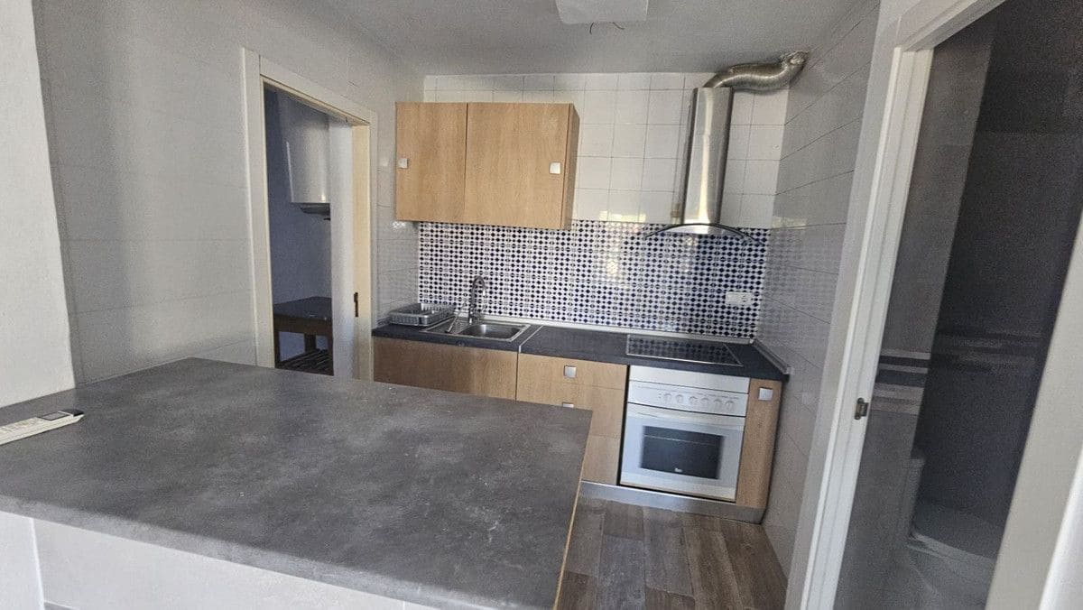 2 chambre Maison de Ville à vendre à Torrevieja avec piscine - 170 000 € (Ref: 10028575)