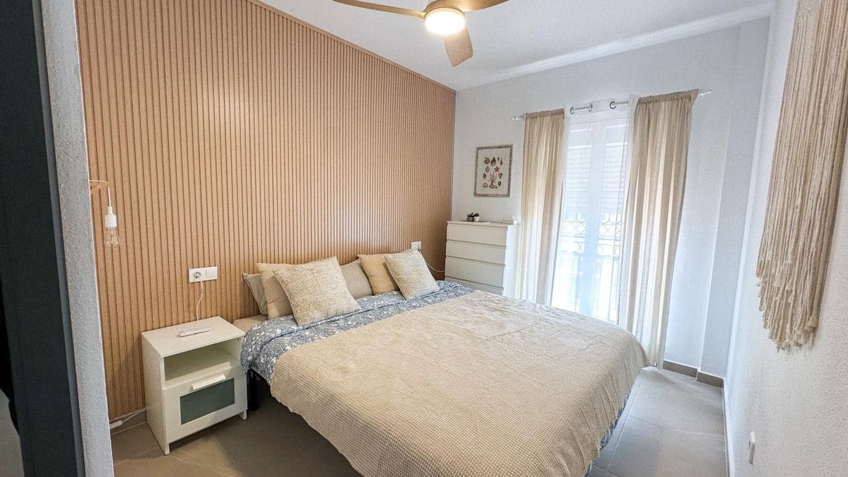 2 sovrum Villa till salu i La Zenia med pool - 198 000 € (Ref: 10028597)