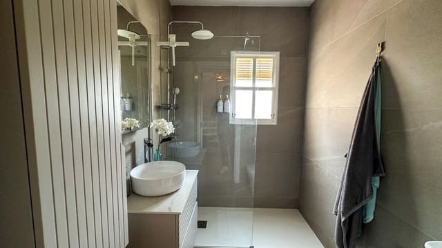 2 quarto Moradia para venda em La Zenia, Orihuela com piscina - 198 000 € (Ref: 10028597)