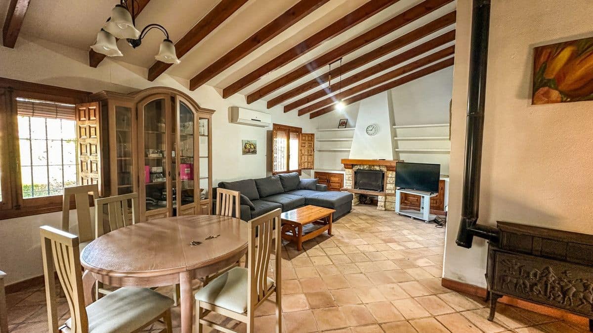 4 bedroom Villa for sale in Cabo Roig with pool - € 699,000 (Ref: 10028600)