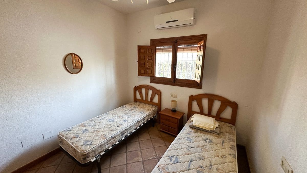 4 bedroom Villa for sale in Cabo Roig with pool - € 699,000 (Ref: 10028600)