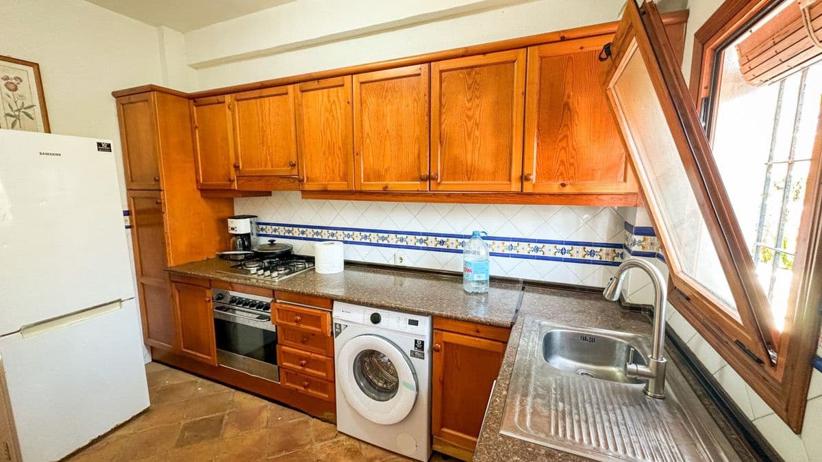 4 bedroom Villa for sale in Cabo Roig with pool - € 699,000 (Ref: 10028600)