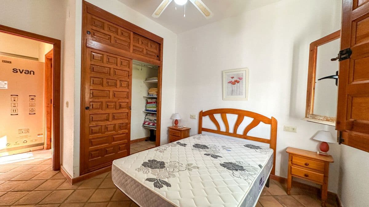 4 bedroom Villa for sale in Cabo Roig with pool - € 699,000 (Ref: 10028600)