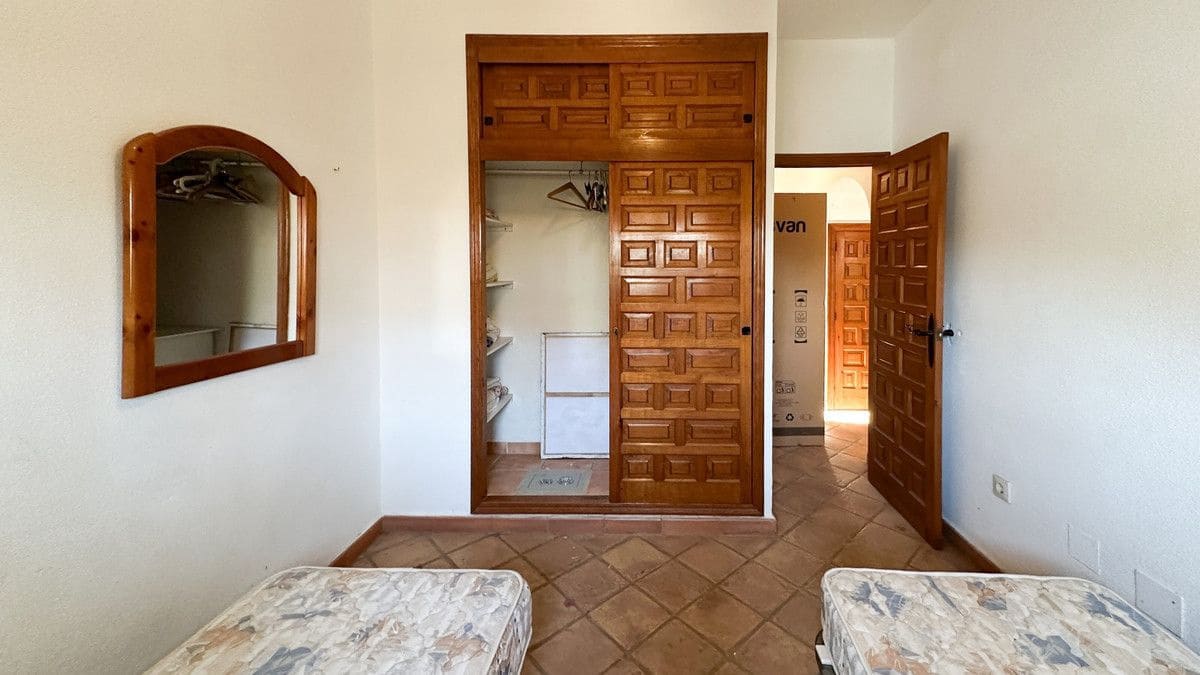 4 bedroom Villa for sale in Cabo Roig with pool - € 699,000 (Ref: 10028600)