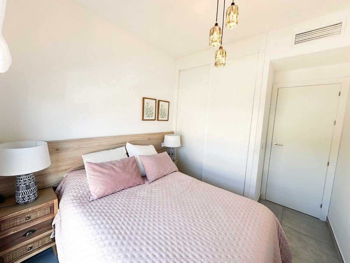 Chalet de 2 habitaciones en Orihuela Costa en venta con piscina - 319.000 € (Ref: 10028605)