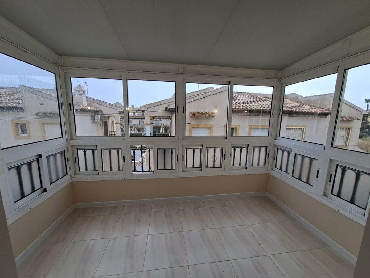 2 quarto Moradia para venda em La Zenia com piscina - 169 000 € (Ref: 10028609)