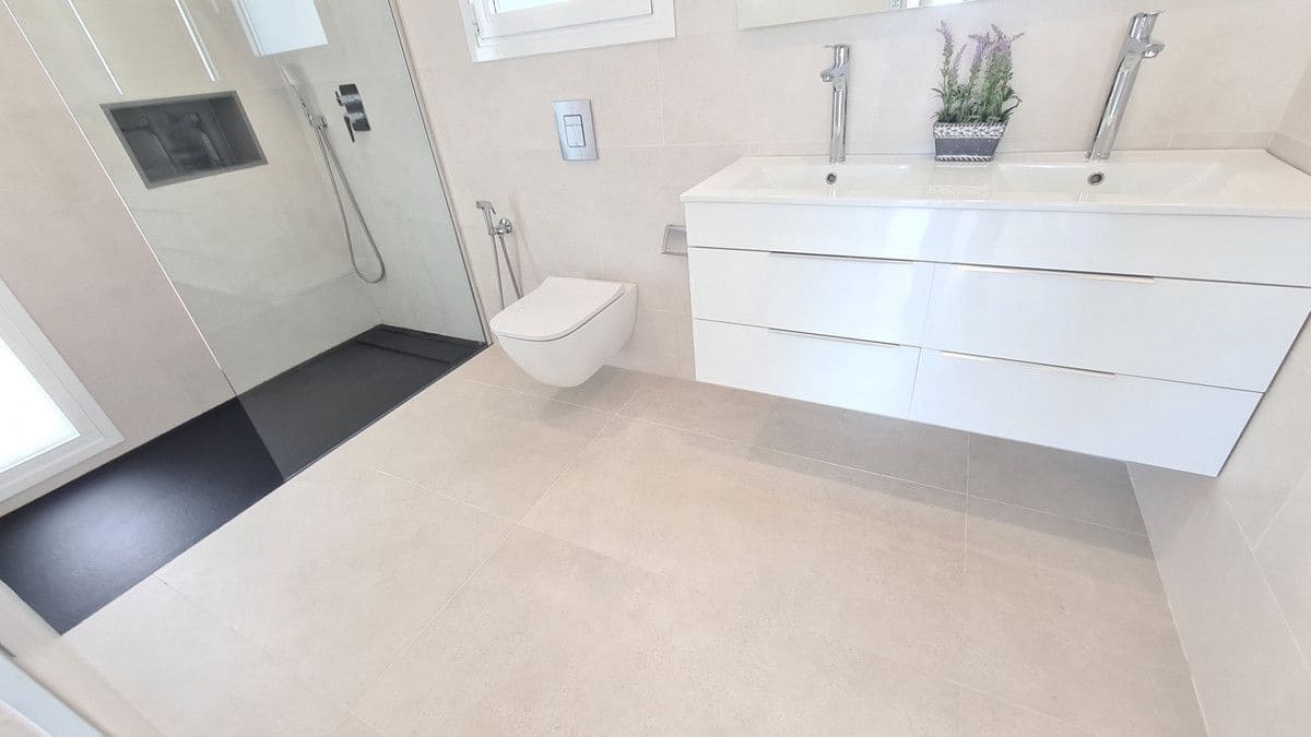 5 quarto Moradia para venda em La Marina com piscina - 1 350 000 € (Ref: 10028624)