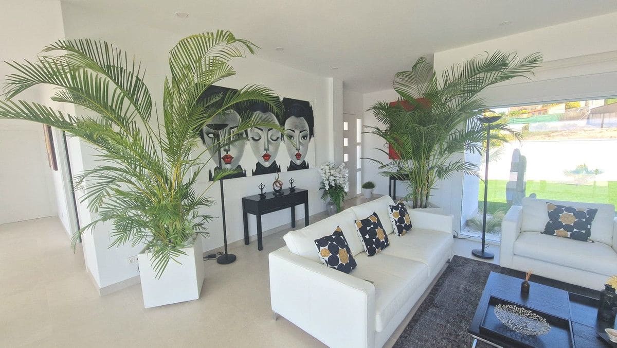 5 quarto Moradia para venda em La Marina com piscina - 1 350 000 € (Ref: 10028624)