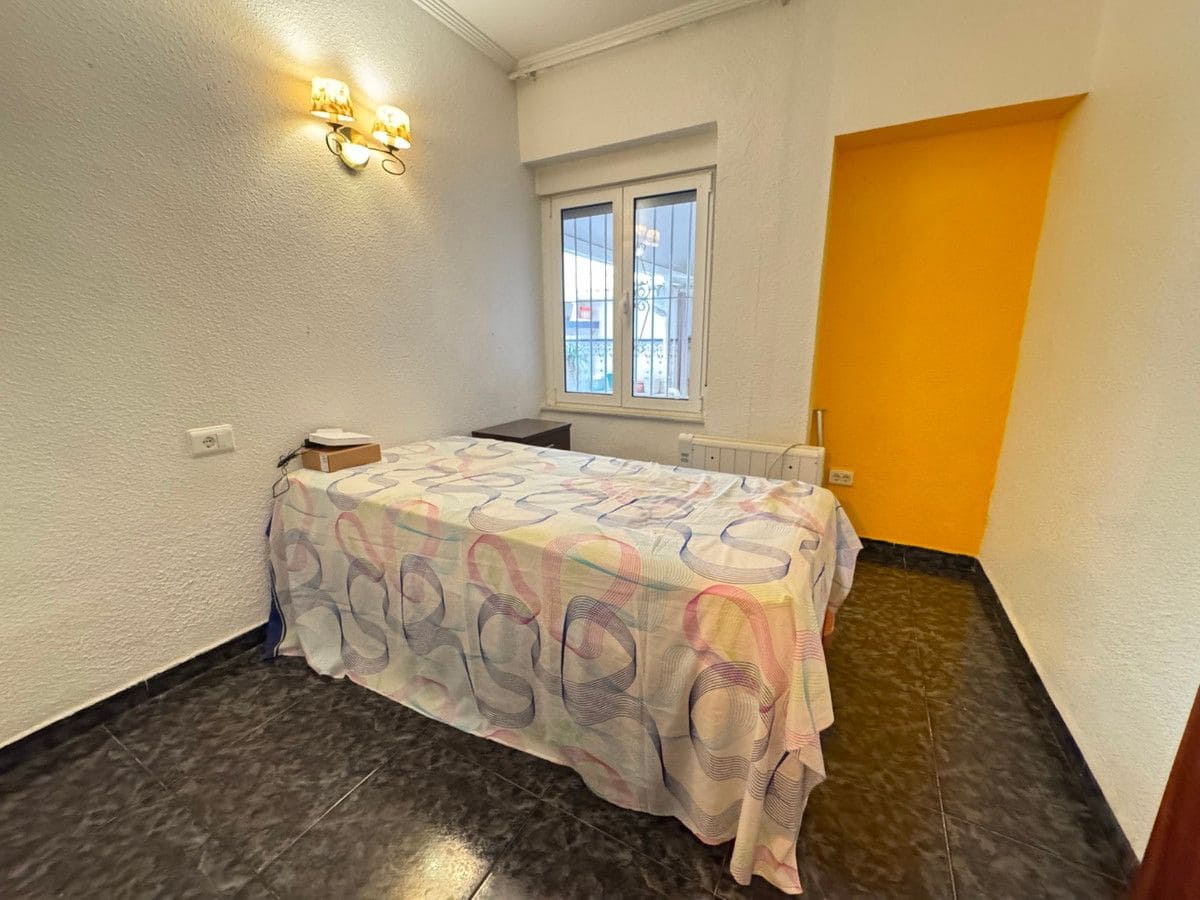 Apartamento de 4 habitaciones en Guardamar del Segura en venta - 199.900 € (Ref: 10028626)