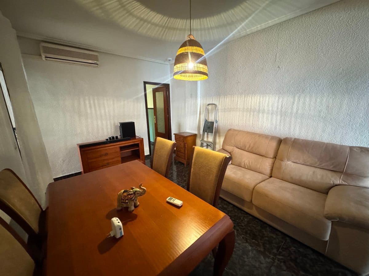 Apartamento de 4 habitaciones en Guardamar del Segura en venta - 199.900 € (Ref: 10028626)