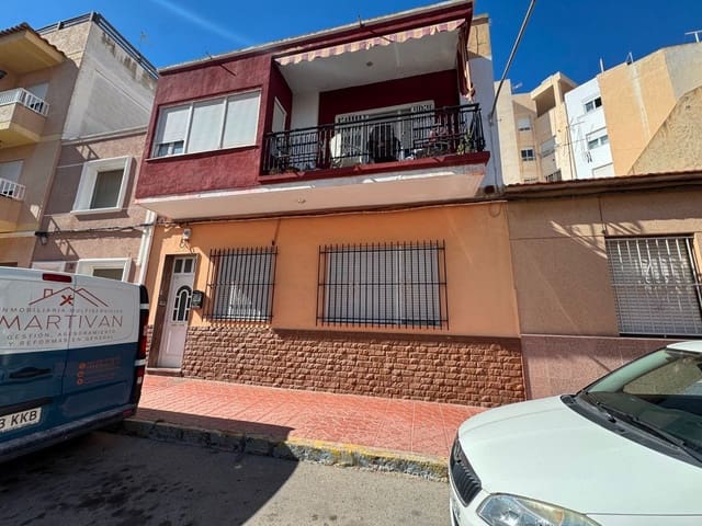 Apartamento de 4 habitaciones en Guardamar del Segura en venta - 199.900 € (Ref: 10028626)
