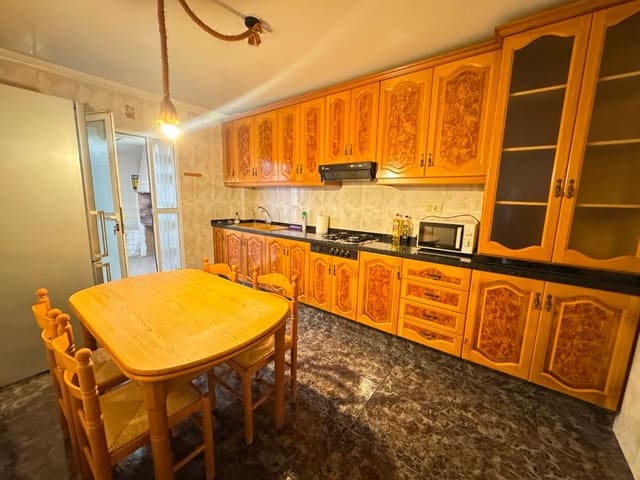 Apartamento de 4 habitaciones en Guardamar del Segura en venta - 199.900 € (Ref: 10028626)