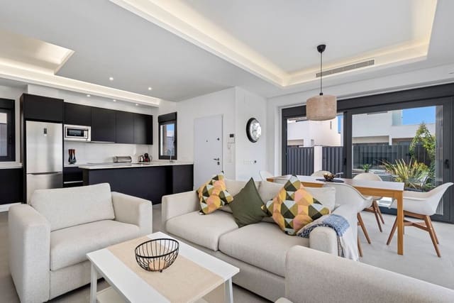 3 quarto Moradia para venda em La Marina, Elche / Elx com piscina - 430 000 € (Ref: 10028627)