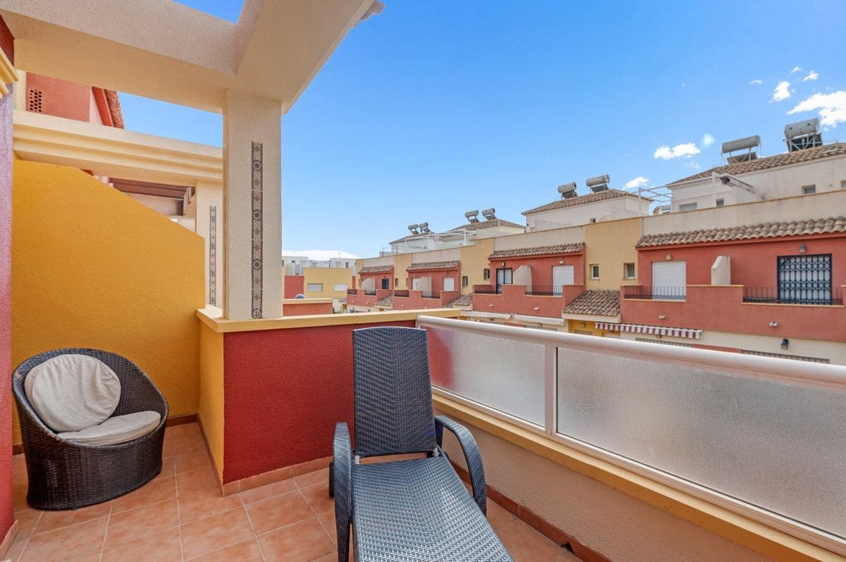3 sypialnia Dom szeregowy na sprzedaż w Orihuela Costa z basenem - 345 000 € (Ref: 10028628)