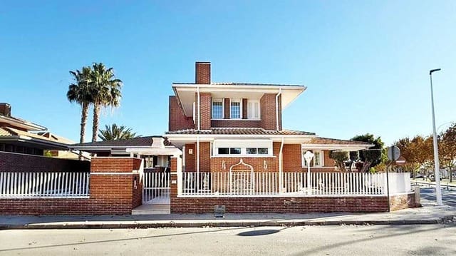4 bedroom Villa for sale in Santiago de la Ribera, San Javier with pool - € 999,900 (Ref: 10028632)