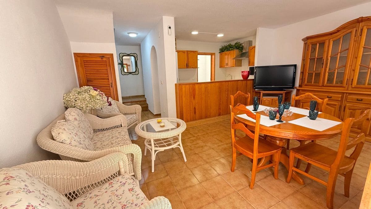 2 sovrum Lägenhet till salu i La Zenia - 249 000 € (Ref: 10028635)