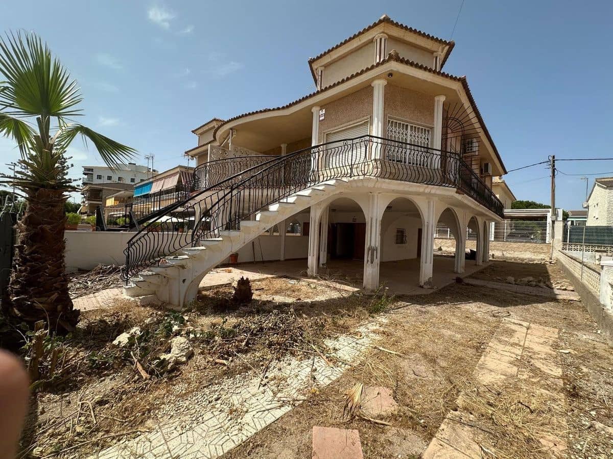 3 Zimmer Haus zu verkaufen in Los Alcazares - 299.000 € (Ref: 10028636)