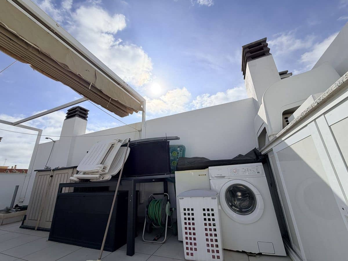 3 Zimmer Villa zu verkaufen in Orihuela Costa mit Pool - 349.000 € (Ref: 10028638)