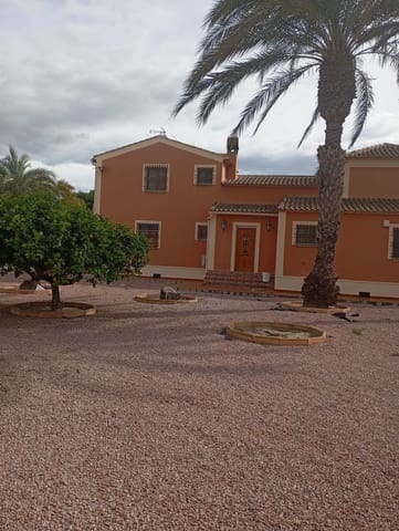 5 bedroom Villa for sale in Daya Nueva with pool - € 550,000 (Ref: 10028640)