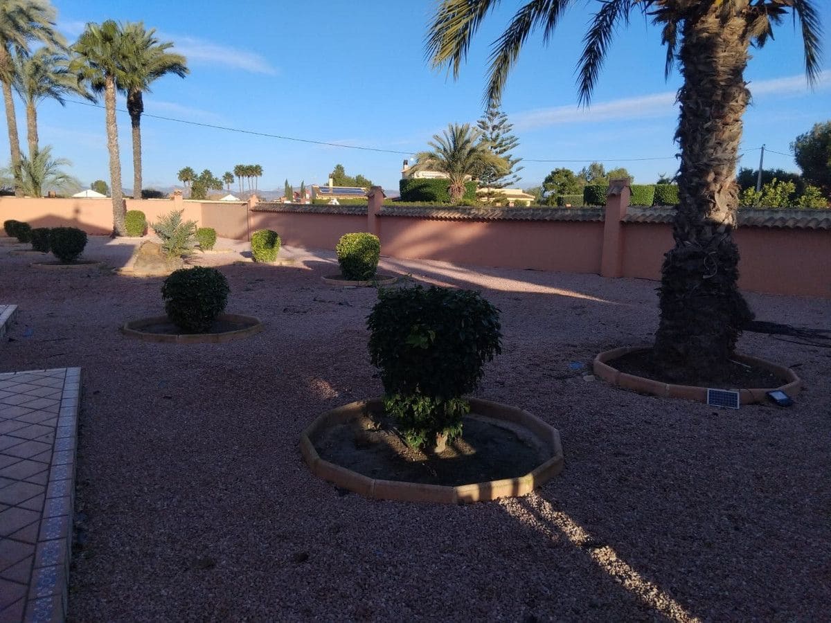 5 quarto Moradia para venda em Daya Nueva com piscina - 550 000 € (Ref: 10028640)