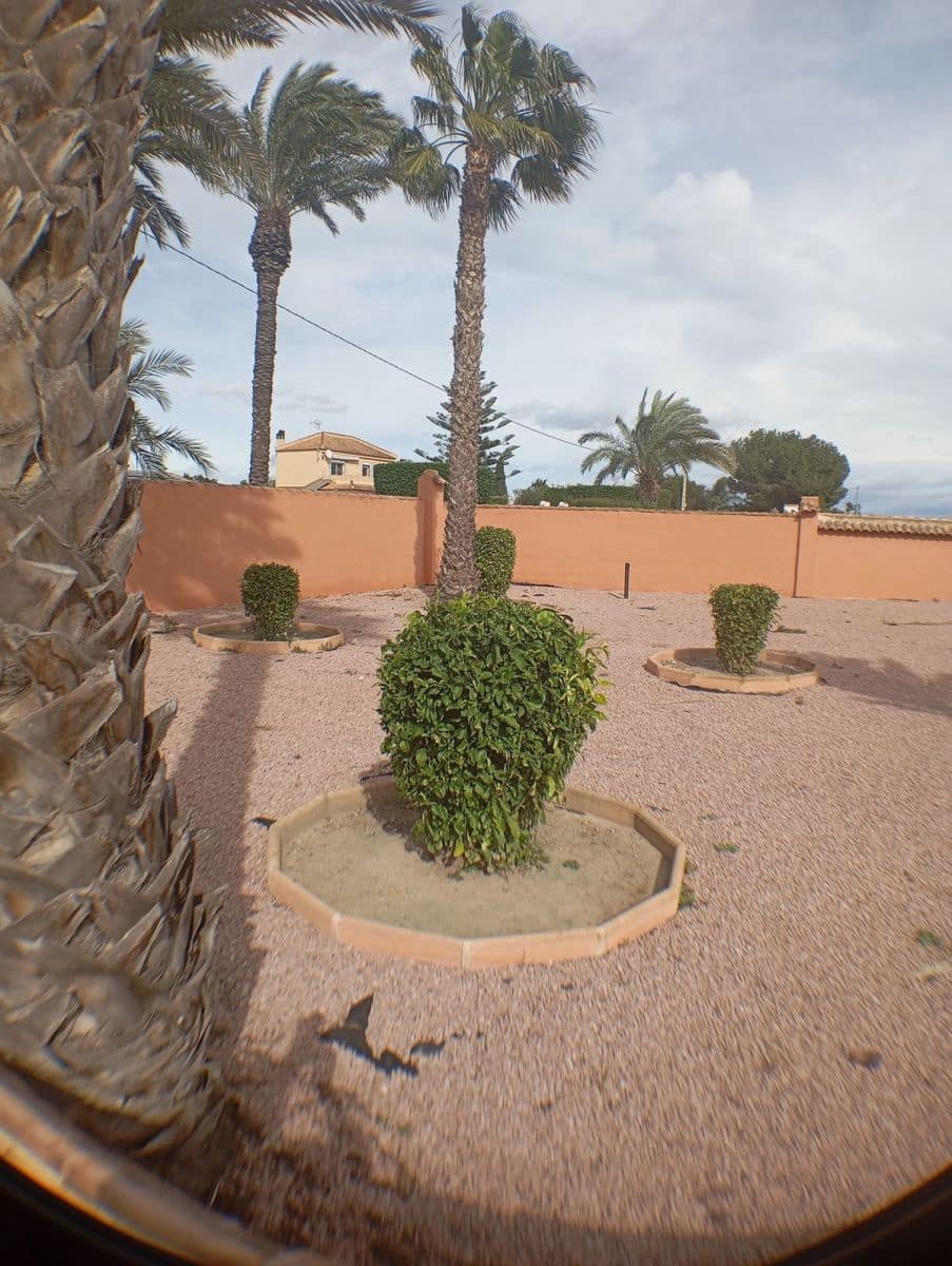 5 quarto Moradia para venda em Daya Nueva com piscina - 550 000 € (Ref: 10028640)