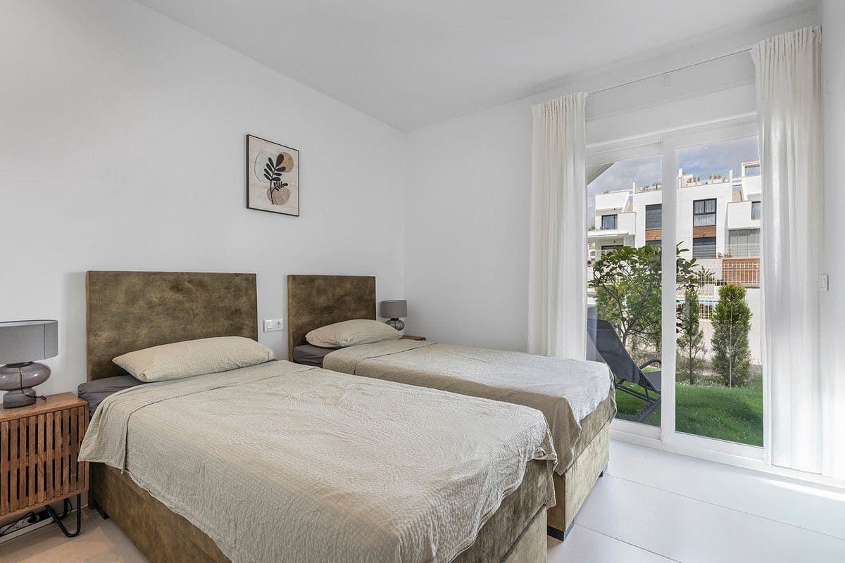 2 soveværelse Lejlighed til salg i Orihuela med swimmingpool - € 274.900 (Ref: 10028644)