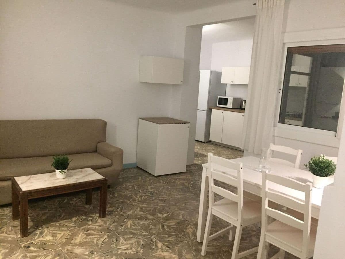 4 soveværelse Lejlighed til salg i Alicante by - € 197.000 (Ref: 10028645)