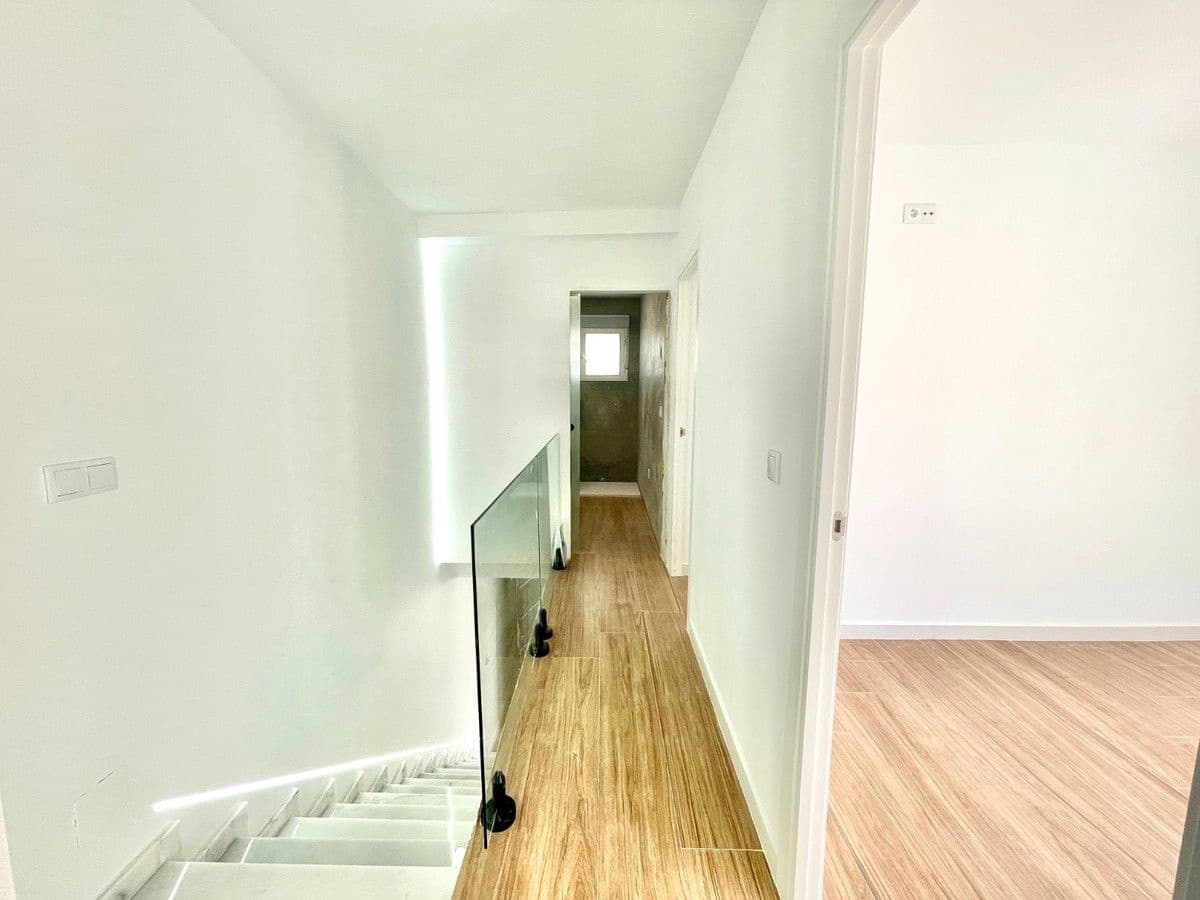 3 makuuhuone Omakotitalo myytävänä paikassa Daya Vieja - 165 900 € (Ref: 10028648)